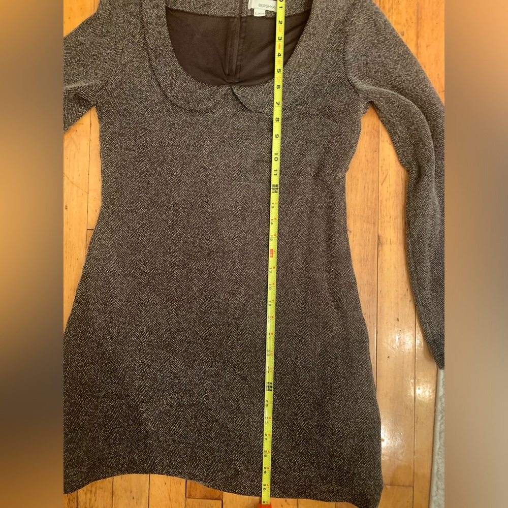 Dress - Picture 5 of 6
